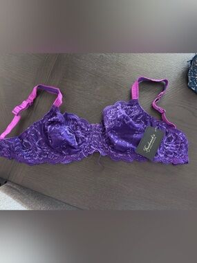 Frederick's of Hollywood Purple Lace Underwire Bra with Pink Straps
